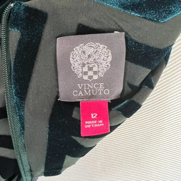 Vince Camuto 12 dress velvet burnout geometric legacy green Flattering Design - Picture 3 of 8